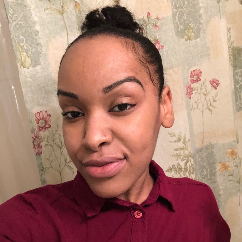 Meet your Posher, Tiffany